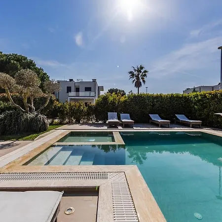 Discover An Exclusive Seaside Retreat !! Villa Plazhi San Pietro